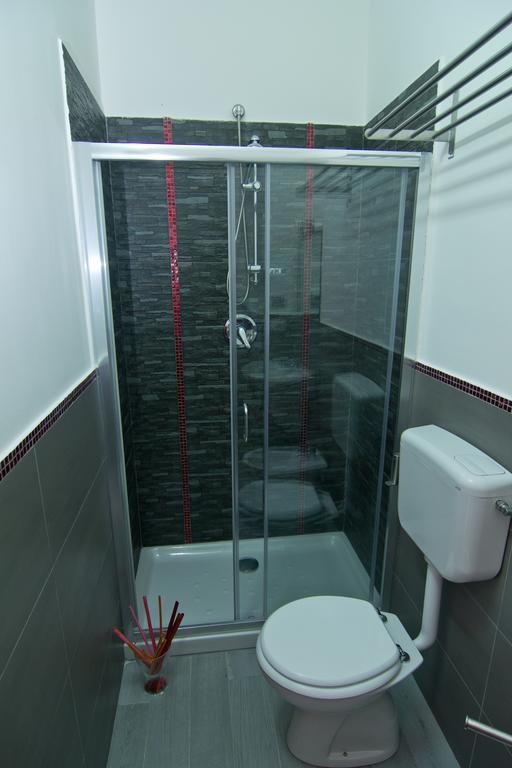 B&B Tifeo Villafranca Tirrena Esterno foto