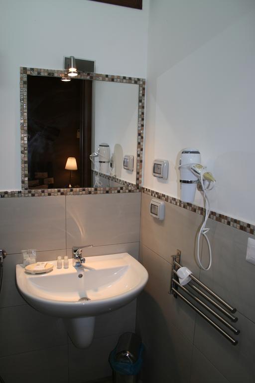 B&B Tifeo Villafranca Tirrena Esterno foto
